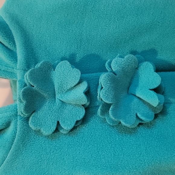 Chasing Fireflies Hooded Fleece Cape with Pockets - Picture 3 of 6